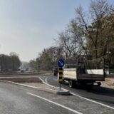 Da li je puštanje u saobraćaj najprometnije ulice u Nišu posle nedovršene rekonstrukcije rizik za đake OŠ "Kralj Petar Prvi" 16
