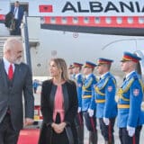 Ministarka Đedović dočekala Ramu i Abazovića 4