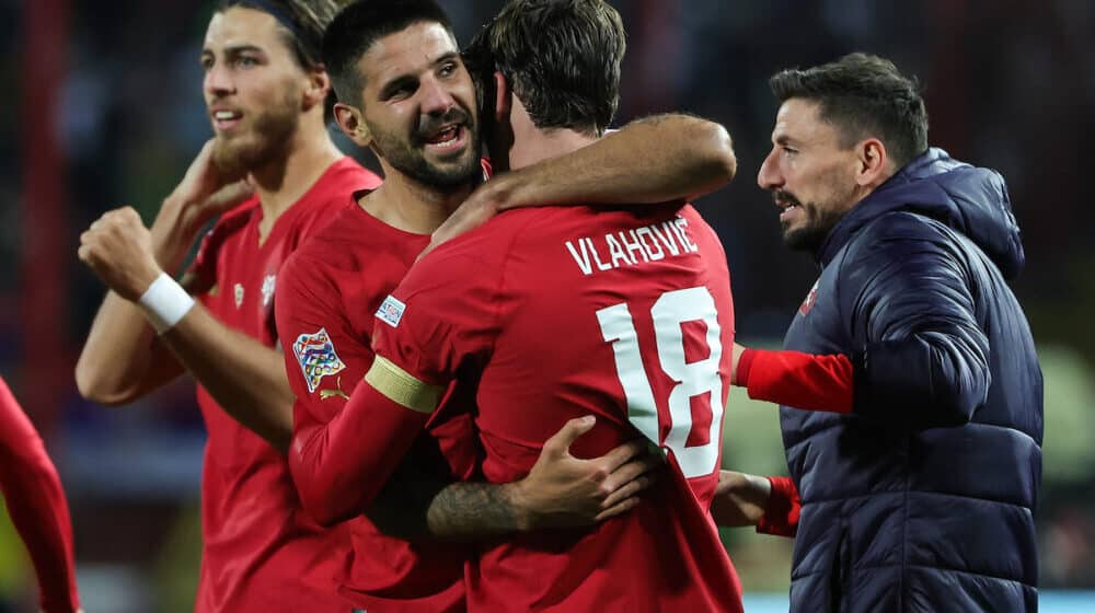 Od "nemojmo se zavaravati" do "Mitrogol daje gol i ruši Brazilce": Šta građani Srbije misle kako će "orlovi" odigrati protiv "karioka"? 1