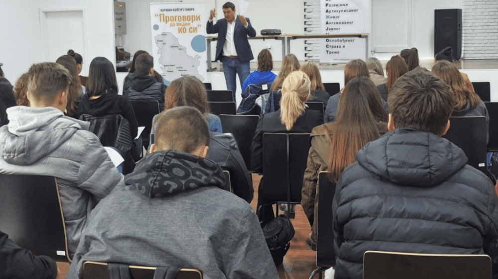 U Vranju održana radionica za srednjoškolce i studente o razvijanju izlagačke pismenosti 1