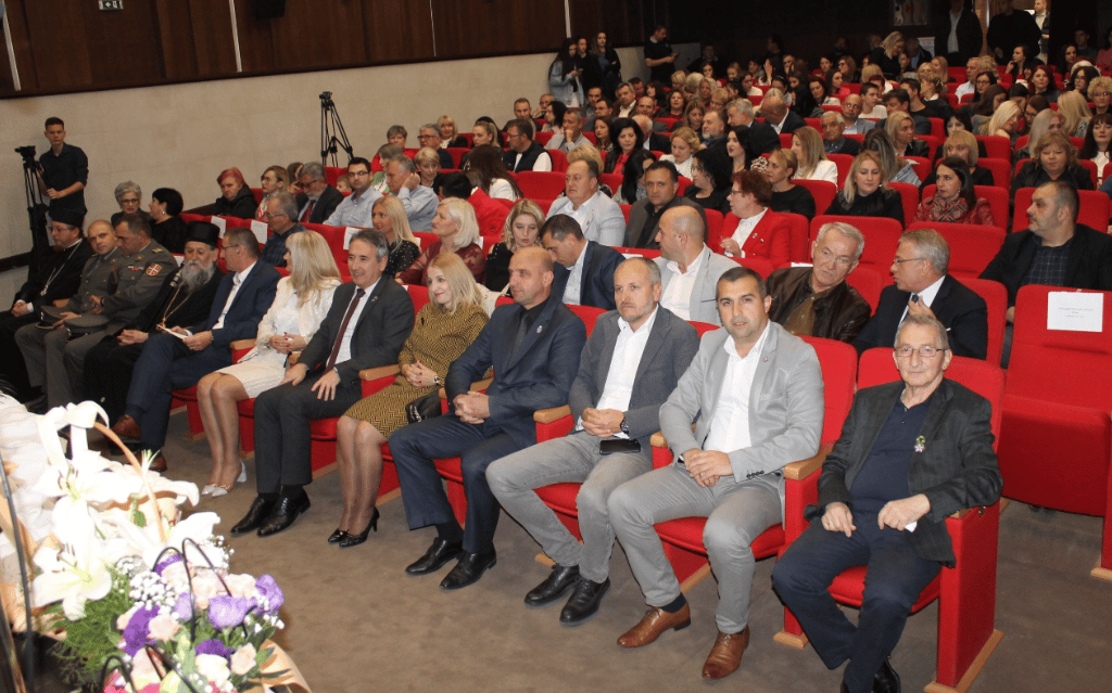 Vranjska Medicinska škola "Dr Izabel Emsli Haton" proslavila 25 godina postojanja 4 Vranjska Medicinska škola "Dr Izabel Emsli Haton" proslavila 25 godina postojanja 4