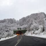 U užičkom regionu 15 centimetara snega, svi putevi prohodni 2