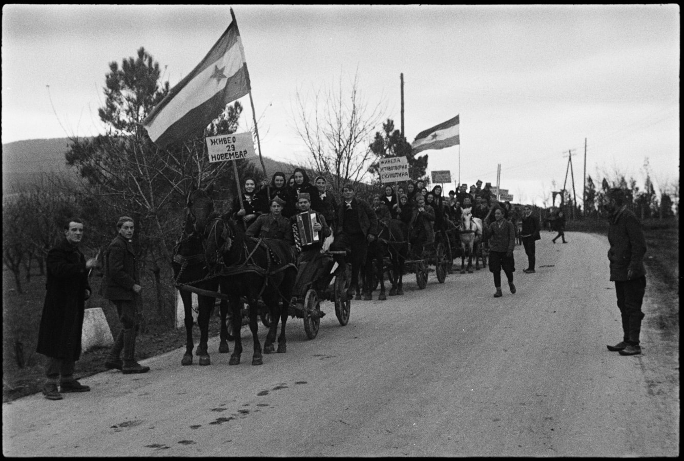 Čak Noris praznika Jugoslavije: Dan koji je Novu godinu bacao u drugi plan 4 Čak Noris praznika Jugoslavije: Dan koji je Novu godinu bacao u drugi plan 4