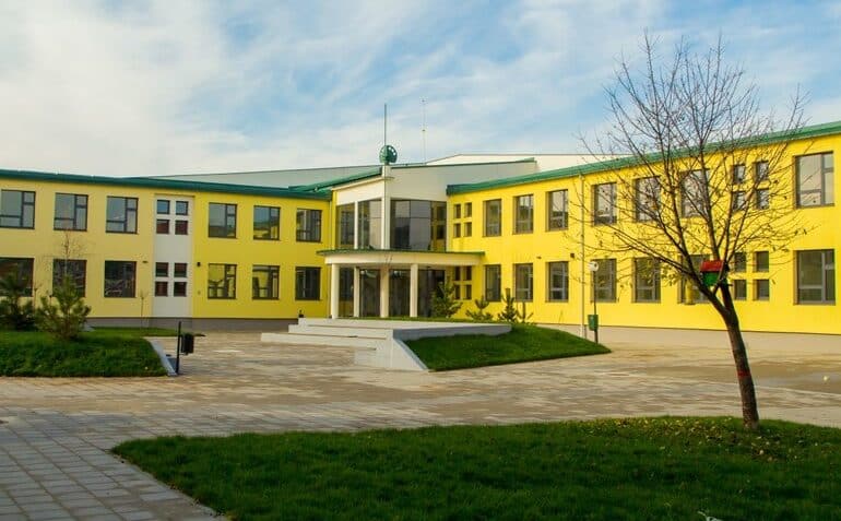 Prva škola u mioničkom kraju proslavila 158 godina postojanja 1