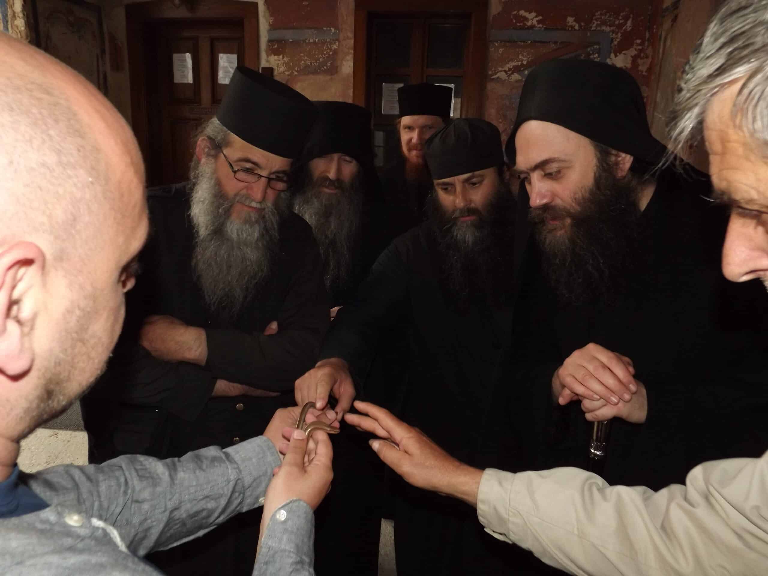 Poskoci ne skaču ni na Svetoj gori: Biolog Rastko Ajtić proučavao vodozemce i gmizavce Atosa 17