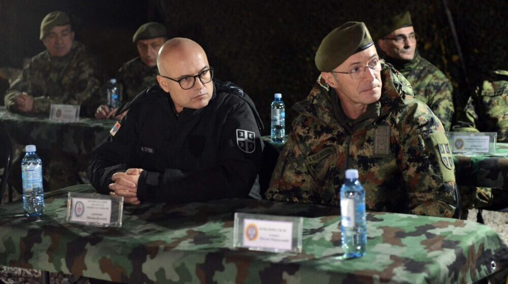 Vučević i Mojsilović u bazi Jug kraj Bujanovca 1