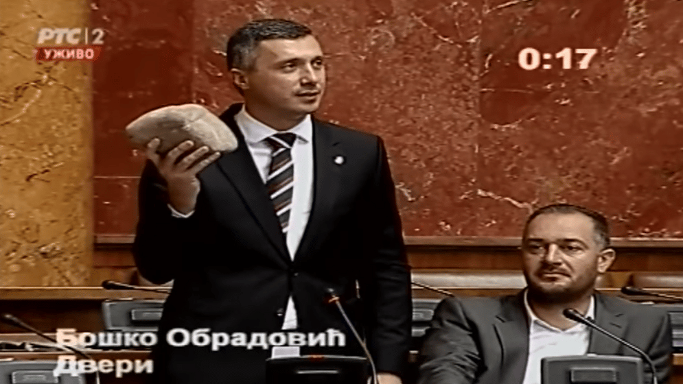 Boško Obradović: Skandalozno da Skupština ne raspravlja o KiM dok se diže borbena gotovost 1
