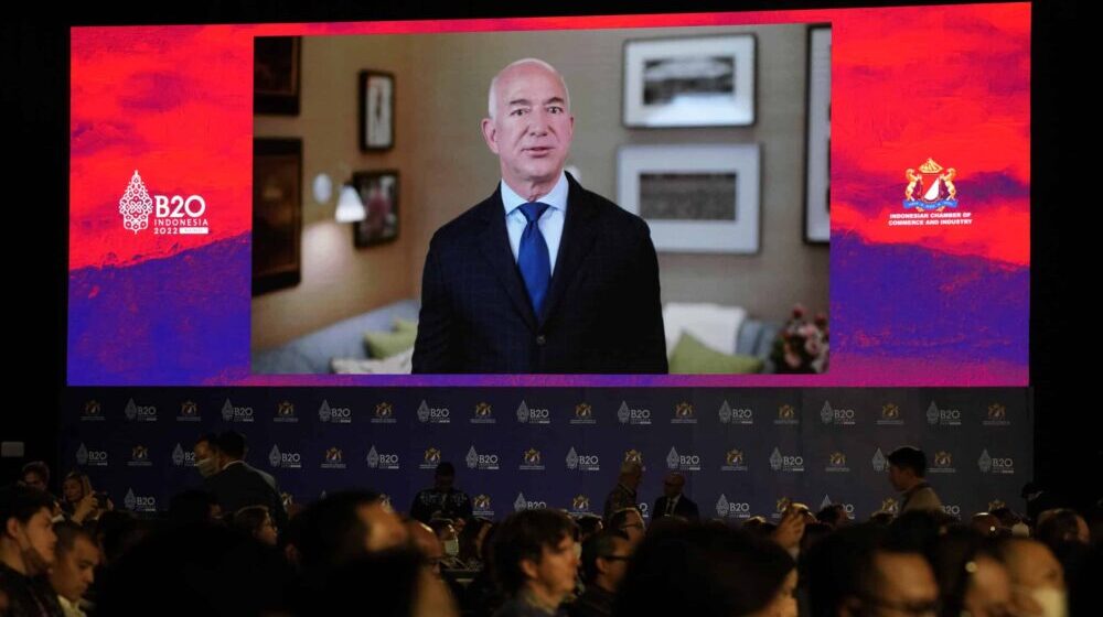 Džef Bezos, osnivač Amazona, planira da pokloni najveći deo svog bogatstva 1