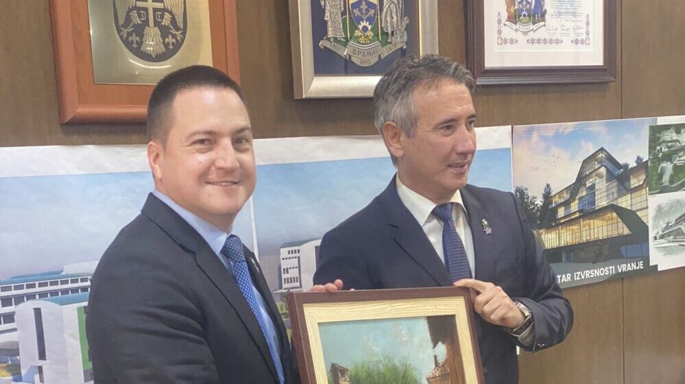 OŠ „Vuk Karadžić" u Vranju proslavila 144 godine rada 1