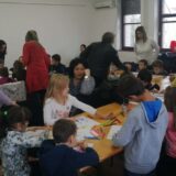 Negotinski školarci i predškolci u biblioteci obeležili Međunarodni dan osoba sa invaliditetom 1