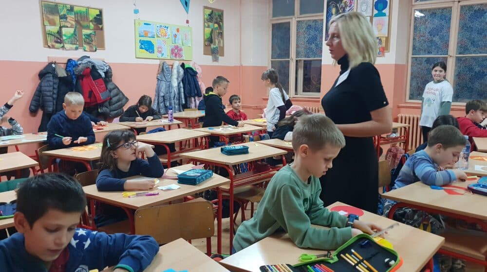 U zrenjaninskoj školi „Vuk Karadžić“ održan Pop-up festival: Učenicima mlađih razreda to je bio kao praznik 1