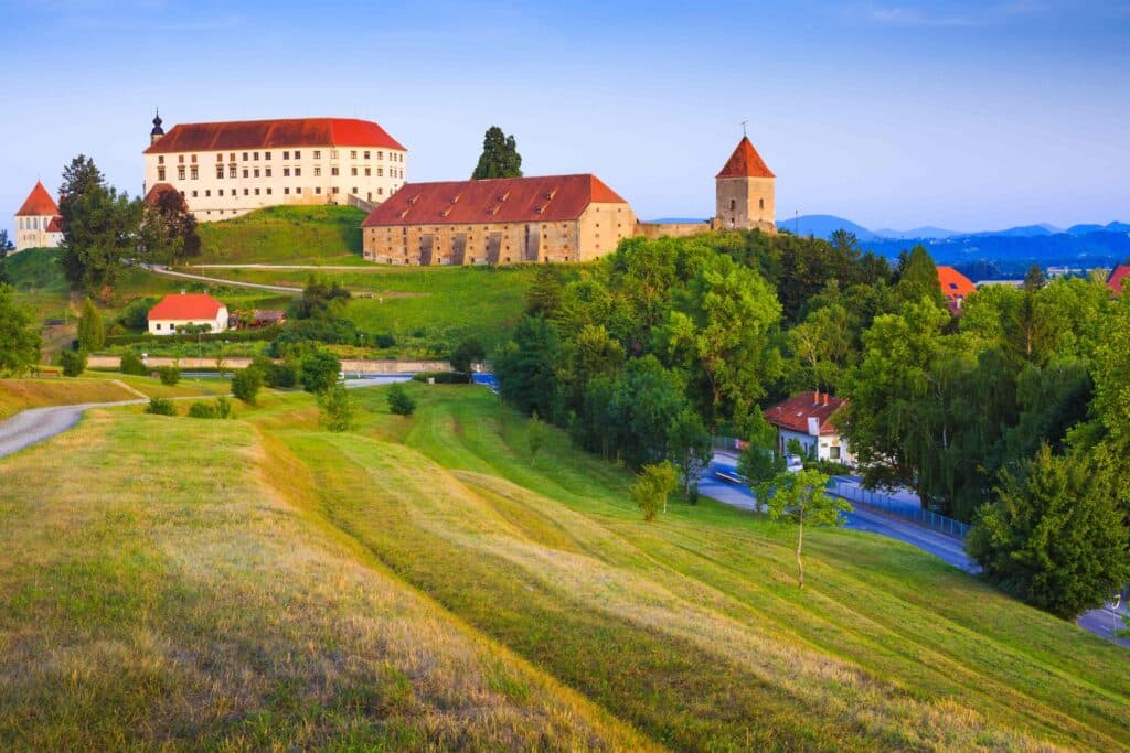 Obišli smo gradić u Sloveniji koji je savršena vikend destinacija: Ne napuštajte ga ako niste probali poticu 6