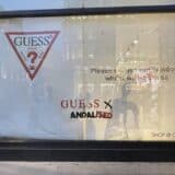 Benksi optužio kompaniju „Guess" da se služi njegovim delom i pozvao na krađu garderobe 5