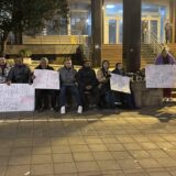 Protest Opre Roma: Zbog problema sa strujom 24 porodice u Nišu, bićemo ispred Ministarstva dok se situacija ne reši 4