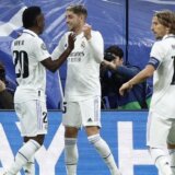 Haos posle pobede Viljareala u Madridu: Fudbaler Reala pretukao gostujućeg kolegu 1