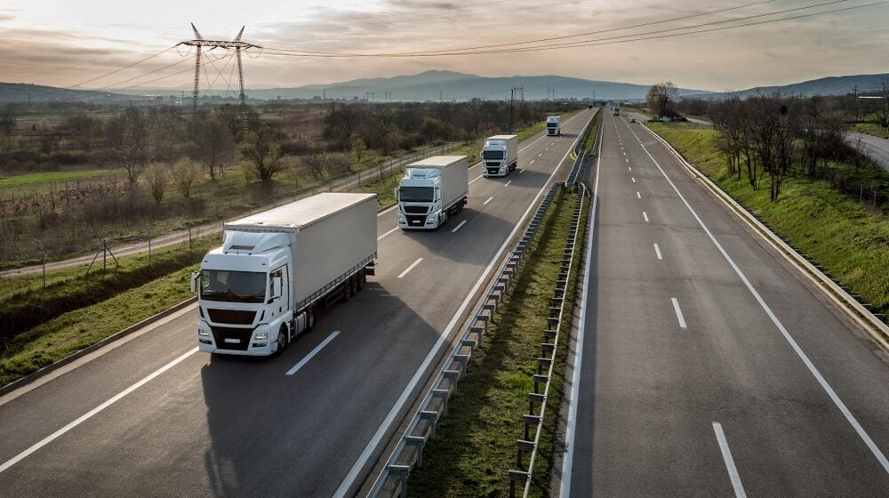 Promenjena odluka o zabrani ulaska kamiona na Kosovo, sada važi samo za robu iz Srbije 1