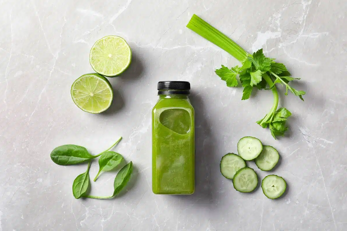 Kažu da je ovo najbolji napitak za podizanje imuniteta i mršavljenje: Moćni zeleni sok čije sastojke već verovatno imate u kuhinji 2