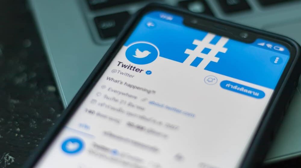 EU preti Tviteru sankcijama zbog suspedovanja naloga novinara 1