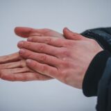 Hladne ruke: Uzrok problema i kada zbog njega morate otići kod lekara? 10