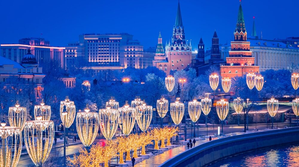 U Moksvi bez vatrometa i koncerata za Novu godinu, u Kijevu peticija protiv postavljanja "glavne jelke" 1