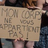 Donji dom Parlamenta Francuske izglasao da se pravo na abortus unese u Ustav 12