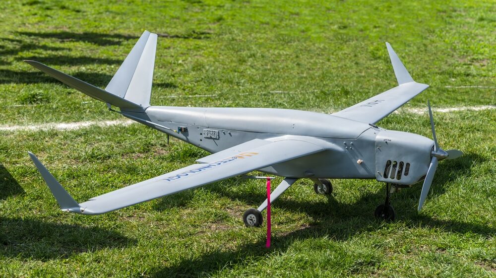 Šta su Skajlark dronovi za koje Vučić tvrdi da su "ceo dan obigravali na Brnjaku i Jarinju" i koje ih zemlje u okruženju poseduju? 1