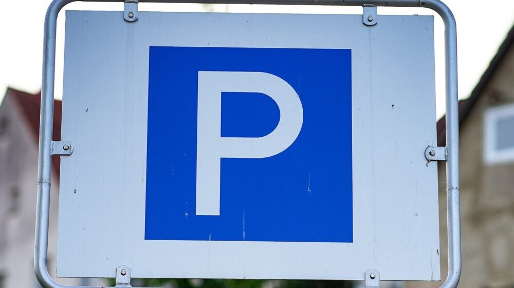 Više parkirališta na novosadskoj Podbari ulazi u sistem naplate 1