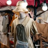 Zima je pred vratima, a kriza udarila na svaki džep: Koliko košta zimska garderoba u seknd hendovima u Srbiji 11