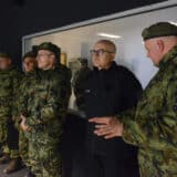 Vučević i Mojsilović obišli snage u garnizonu Raška, haubice vraćene u kasarnu 7