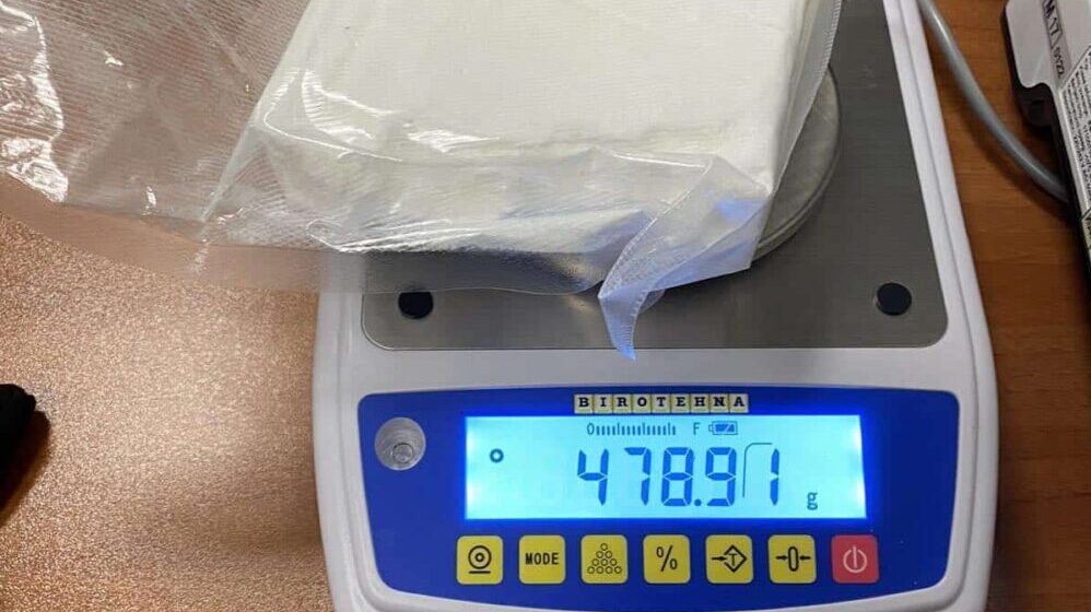 Na Merdaru sprečen pokušaj krijumčarenja skoro pola kilograma kokaina 1