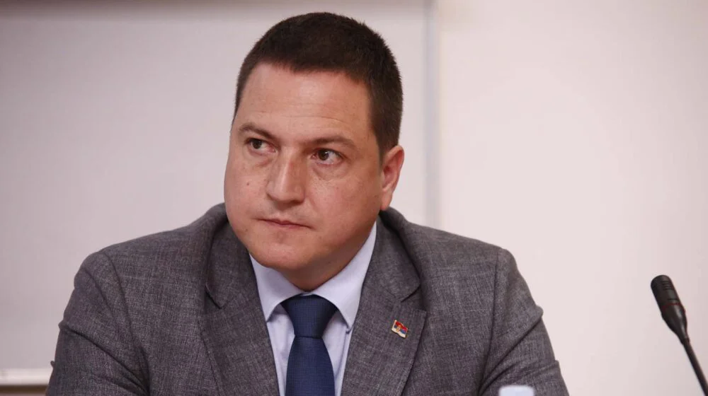 Ružić i dalje u Vladi: Na kojoj poziciji se sada nalazi bivši ministar prosvete? 1
