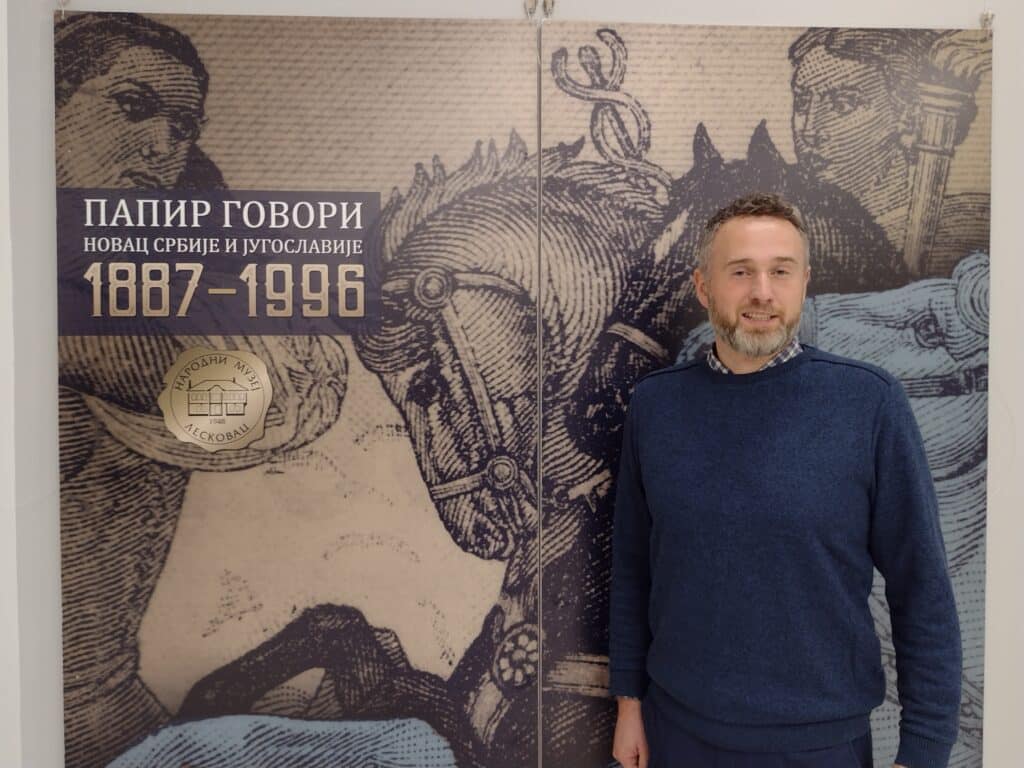 "Prvi štampani novac u Srbiji na sebi je imao seljake": Nebojša Dimitrijević, autor izložbe o novčanicama otvorene u Kragujevcu 2