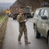 Kfor: Pažljivo pratimo situaciju na severu Kosova, sve strane da doprinesu bezbednosti 13