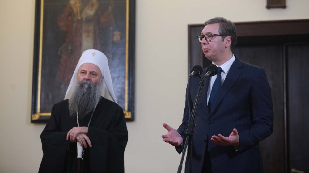 Zašto se Vučić češće sreće sa patrijarhom, nego sa poslanicima? 1