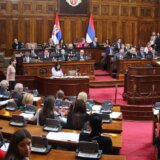 Poslanik Saveza vojvođanskih Mađara podneo ostavku u Skupštini Srbije 9
