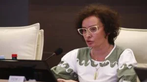 "Gospođo Vučićević, pare na sunce": Zekić ima poruku za Studio B i Informer, ali i N1 i Danas 1 "Gospođo Vučićević, pare na sunce": Zekić ima poruku za Studio B i Informer, ali i N1 i Danas 1
