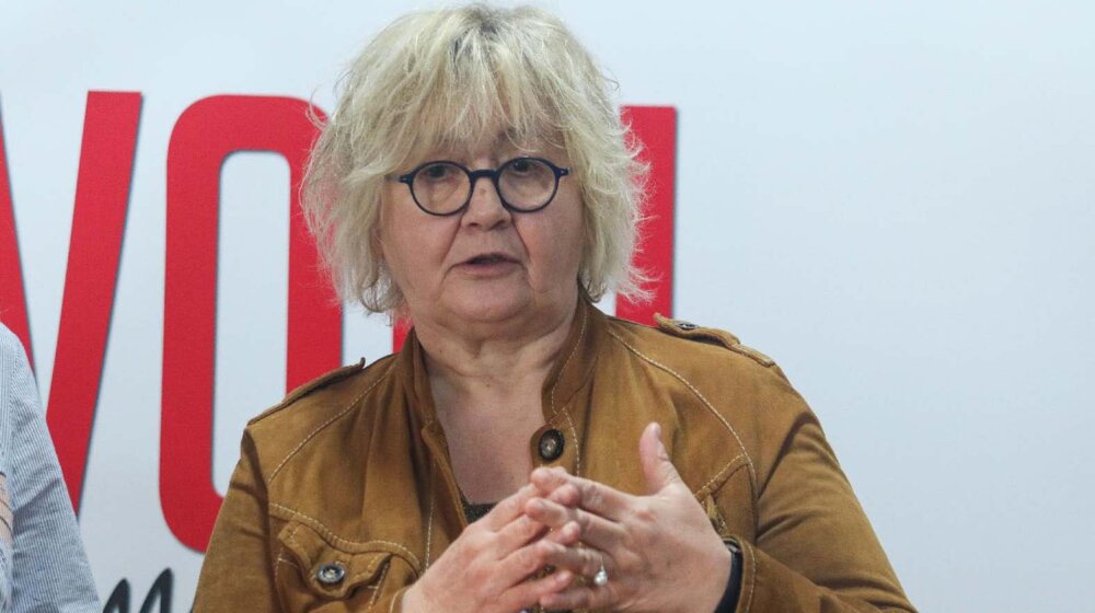 Rada Trajković: Da li treba sami da se snađu oni kojima su zapaljena vozila na severu Kosova? 1
