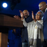 Demokrate u SAD osvojile još jedno mesto u Senatu: Pobeda Vornoka loš znak za Trampa 1