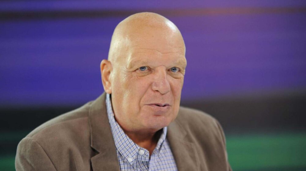 Milan St. Protić: Amerikancima odgovaraju dobri odnosi sa vlašću, Vučiću gledaju kroz prste kao Miloševiću 1