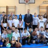 Kragujevac: Sportska oprema za OŠ “Treći kragujevački bataljon” 7