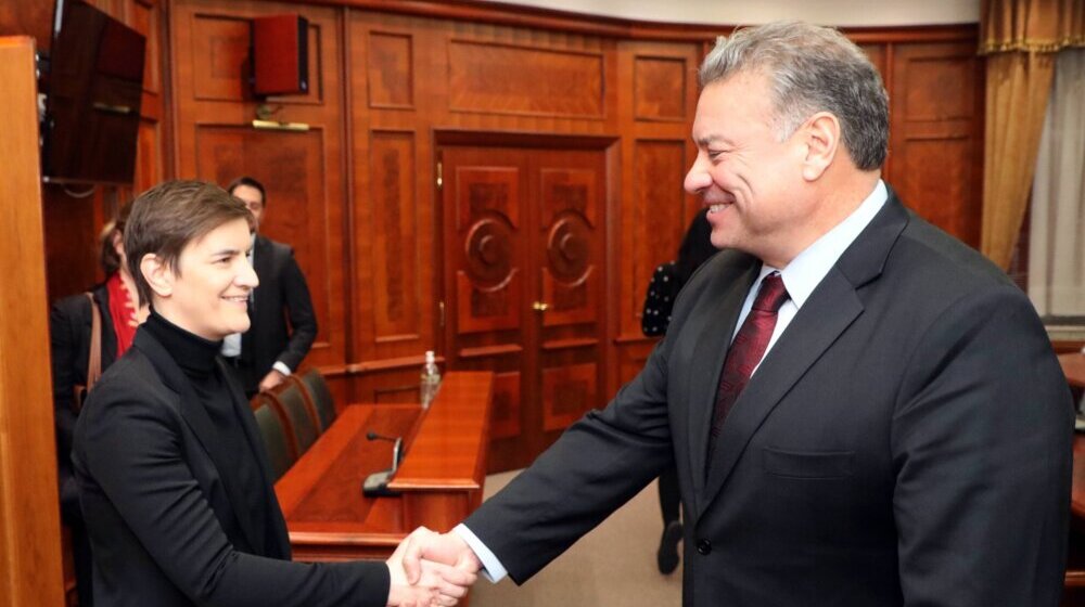 Brnabić u razgovoru s Eskobarom naglasila značaj sprovođenja potpisanih sporazuma 1