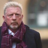 Sunovraćenog Borisa Bekera deportuju u zatvor u rodnoj Nemačkoj 12