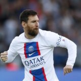 Mesi ne menja ligu i klub 14