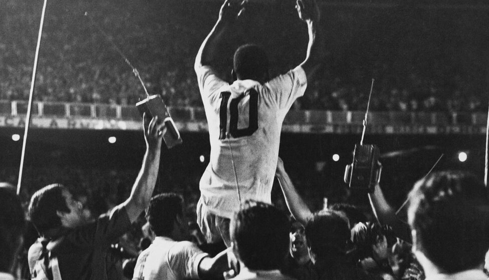 Santos "ukida" Peleovu "desetku" 1