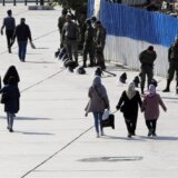 Iran otvara „kliniku za lečenje“ žena koje prkose zakonima o hidžabu 8