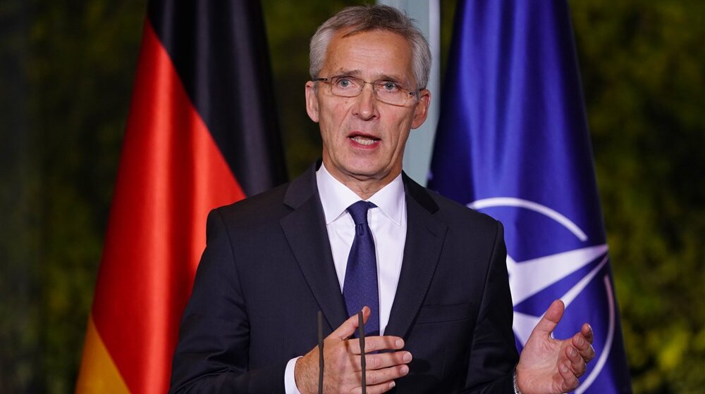 Stoltenberg: NATO mora da poveća proizvodnju oružja 1