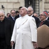 Papa se slomio i zaplakao kad je tokom molitve spomenuo Ukrajinu 2