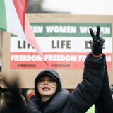 Nemački izvođač Human Rias sa EXIT festivalom pokrenuo projekat za podršku ženskim pravima u Iranu 7