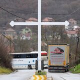 Počelo uklanjanje barikada na severu Kosova, oslobođen put kod Merdara 4