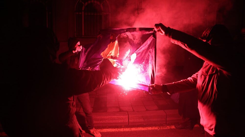 Nemačka štampa: „Potpaljivanje fitilja na kosovskom buretu“ 1